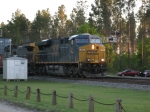 CSX 701 leads today's Q182 northbound